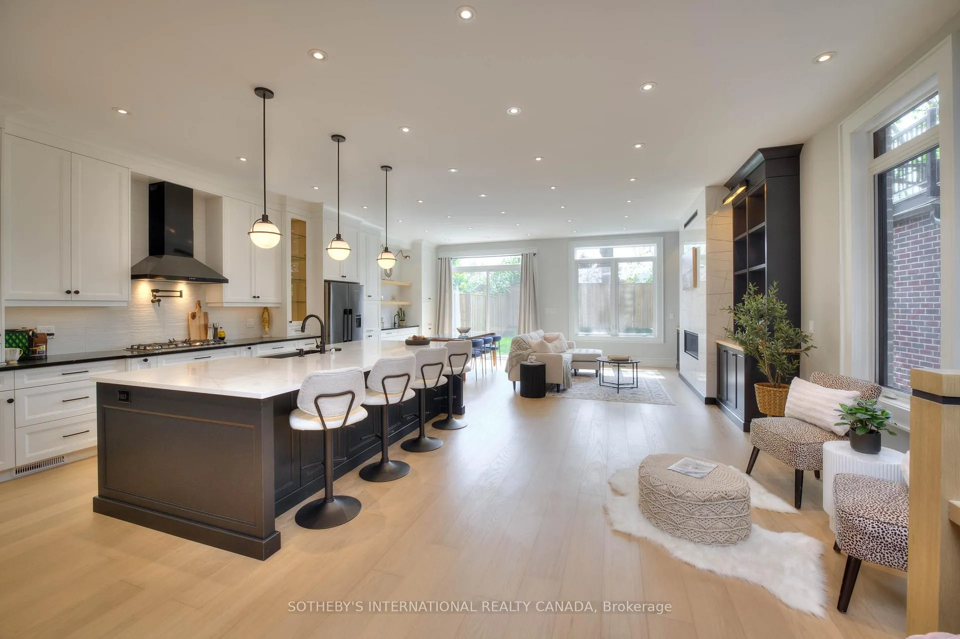 Photo 6 of 19 Avondale Avenue, Waterloo — HOMEH