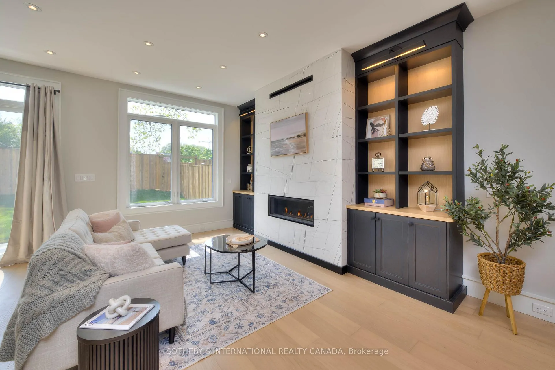 Photo 8 of 19 Avondale Avenue, Waterloo — HOMEH