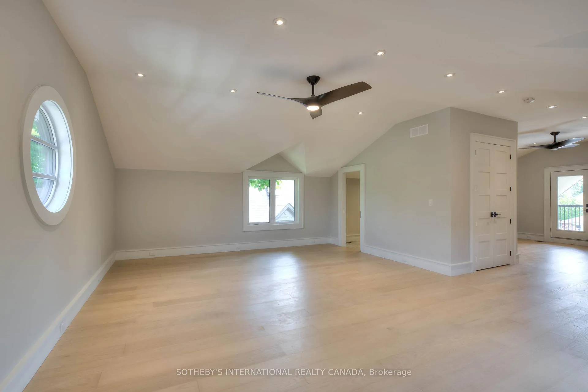 Photo 26 of 19 Avondale Avenue, Waterloo — HOMEH