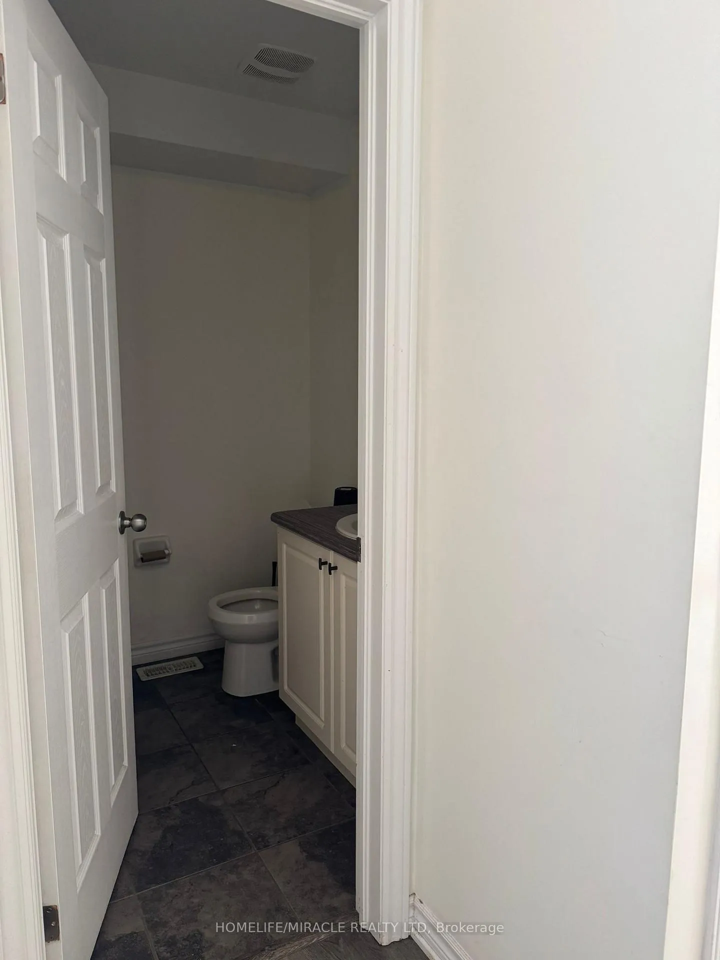 Photo 20 of 64 Renfrew Street, Kitchener, Huron Park — HOMEH