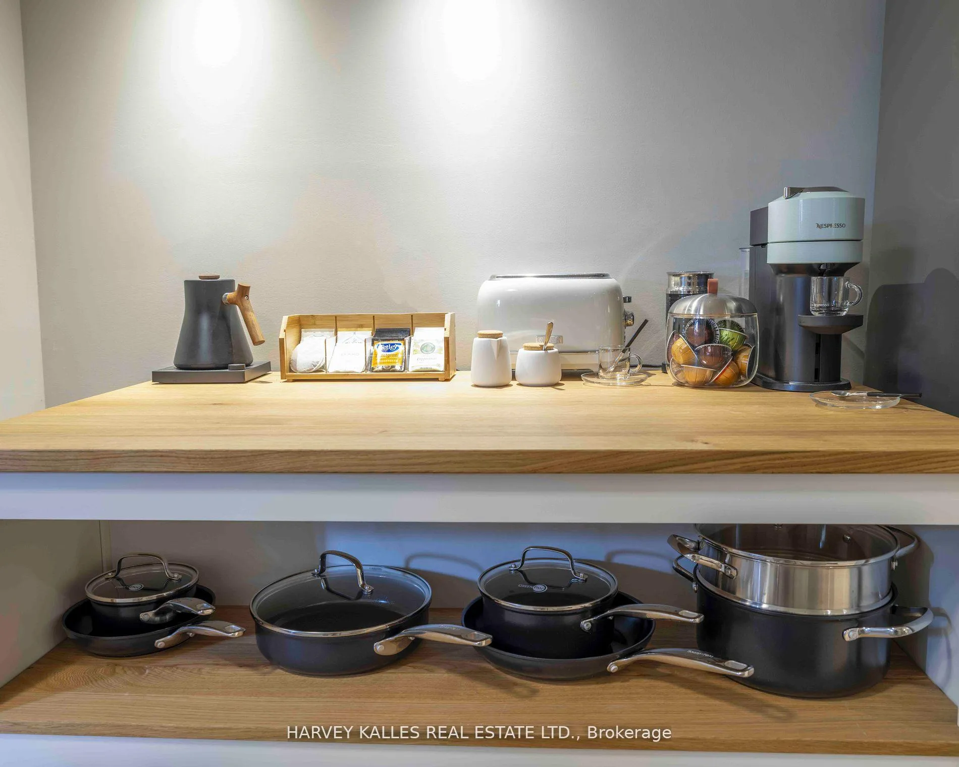 Photo 5 of Unit Bsmt, 71 Denvale Road, Toronto, O'Connor-Parkview — HOMEH