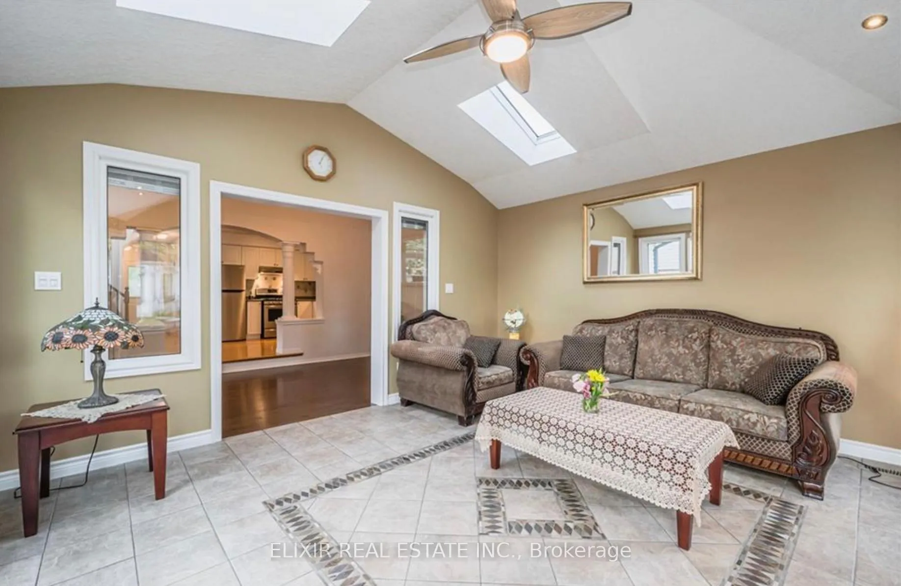 Photo 5 of 236B Inverhuron Crescent, Waterloo, Conservation Meadows — HOMEH