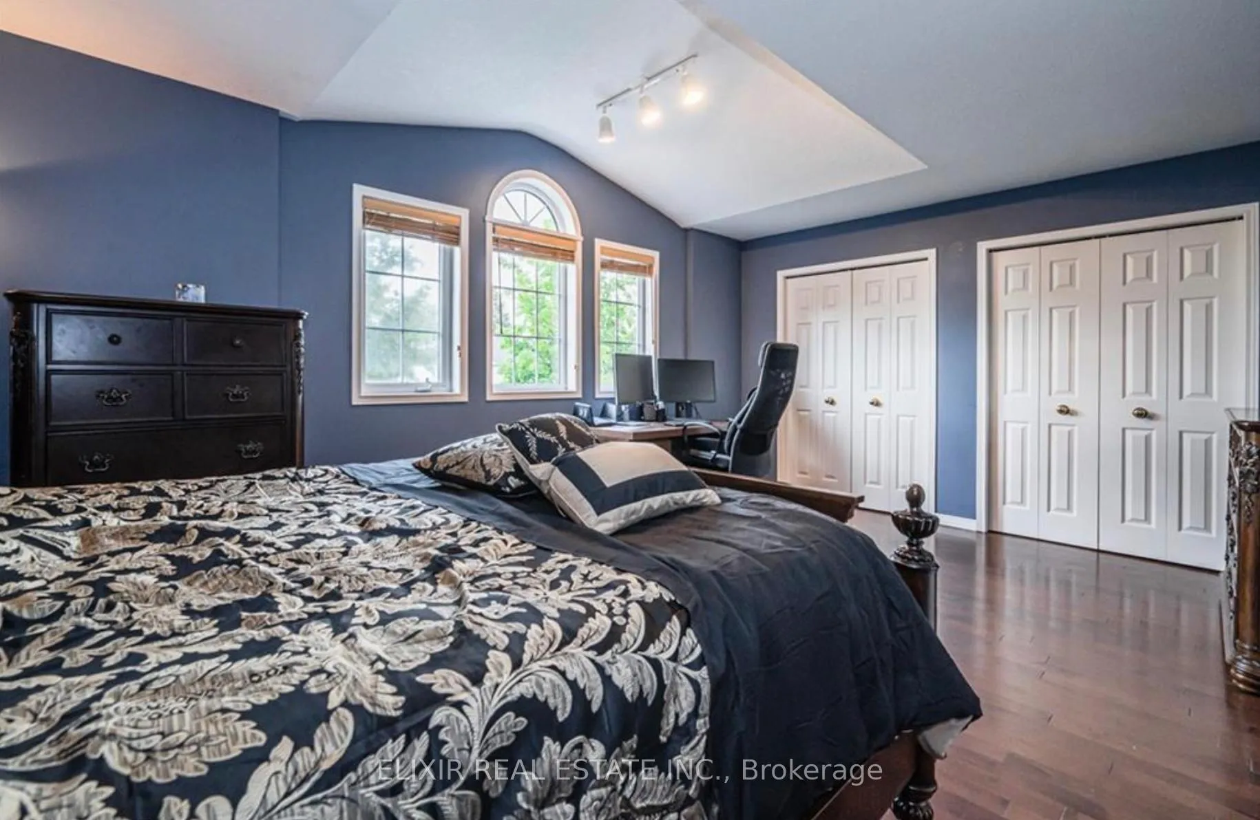 Photo 14 of 236B Inverhuron Crescent, Waterloo, Conservation Meadows — HOMEH