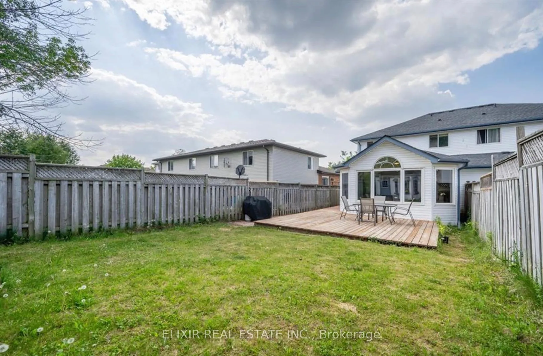 Photo 20 of 236B Inverhuron Crescent, Waterloo, Conservation Meadows — HOMEH