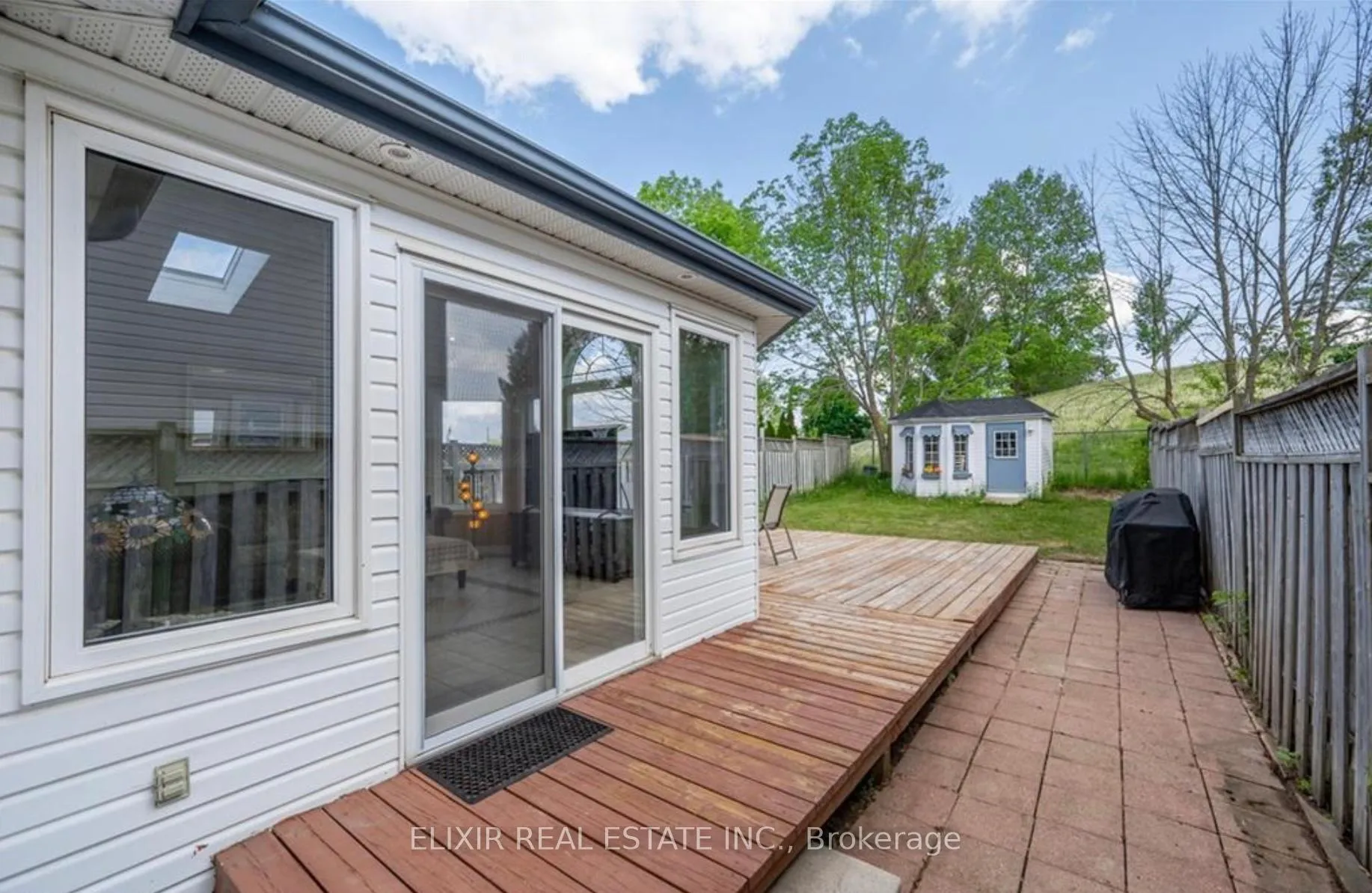 Photo 23 of 236B Inverhuron Crescent, Waterloo, Conservation Meadows — HOMEH
