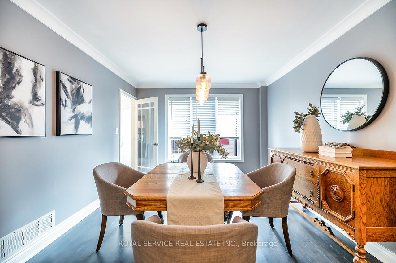 Photo 8 of 55 White Cliffe Drive, Clarington, Courtice — HOMEH