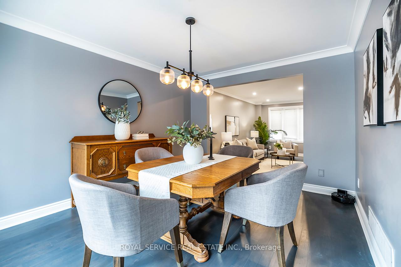 Photo 9 of 55 White Cliffe Drive, Clarington, Courtice — HOMEH