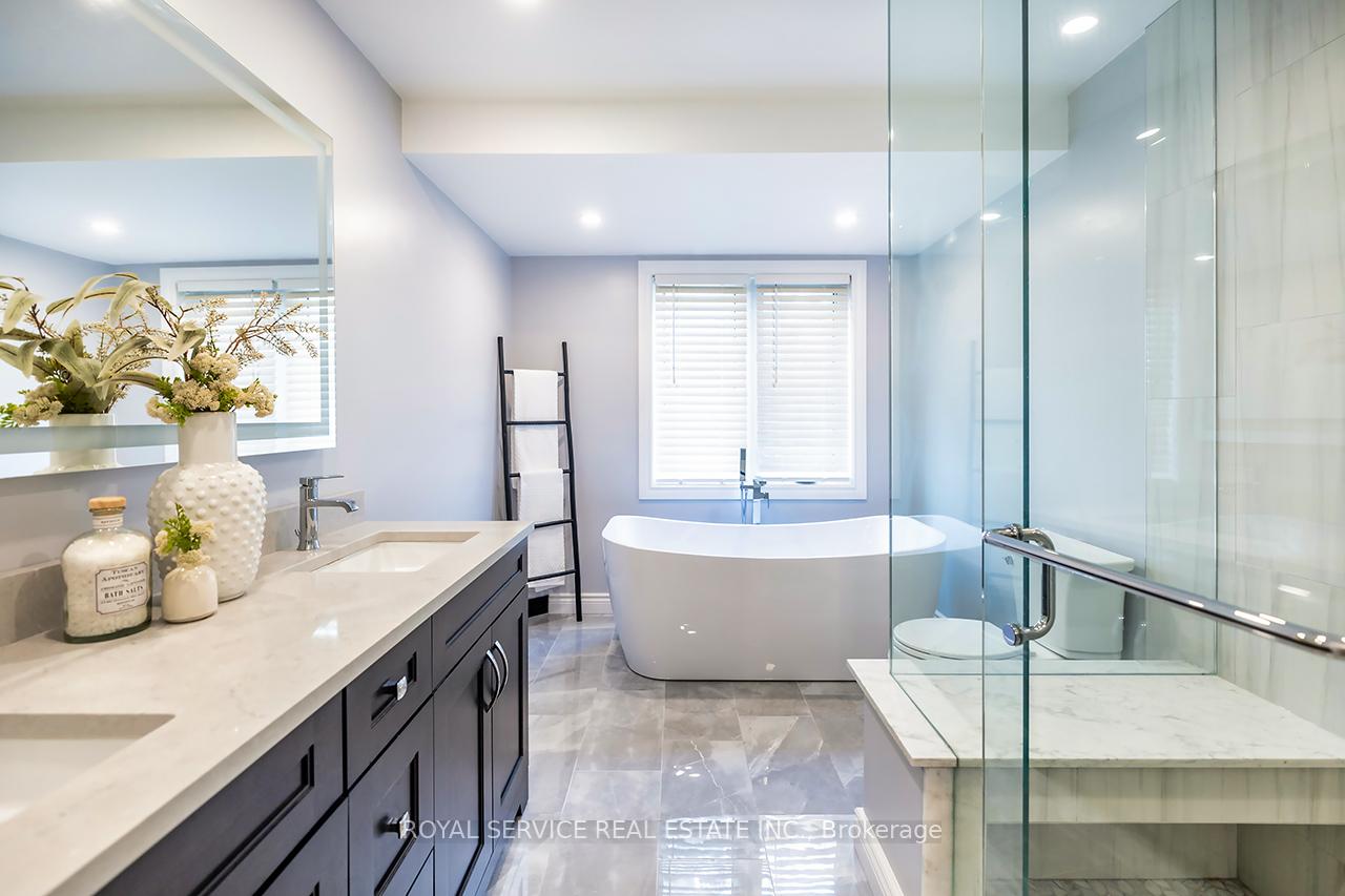 Photo 25 of 55 White Cliffe Drive, Clarington, Courtice — HOMEH