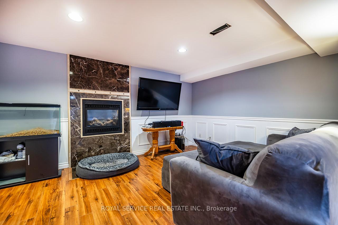 Photo 34 of 55 White Cliffe Drive, Clarington, Courtice — HOMEH