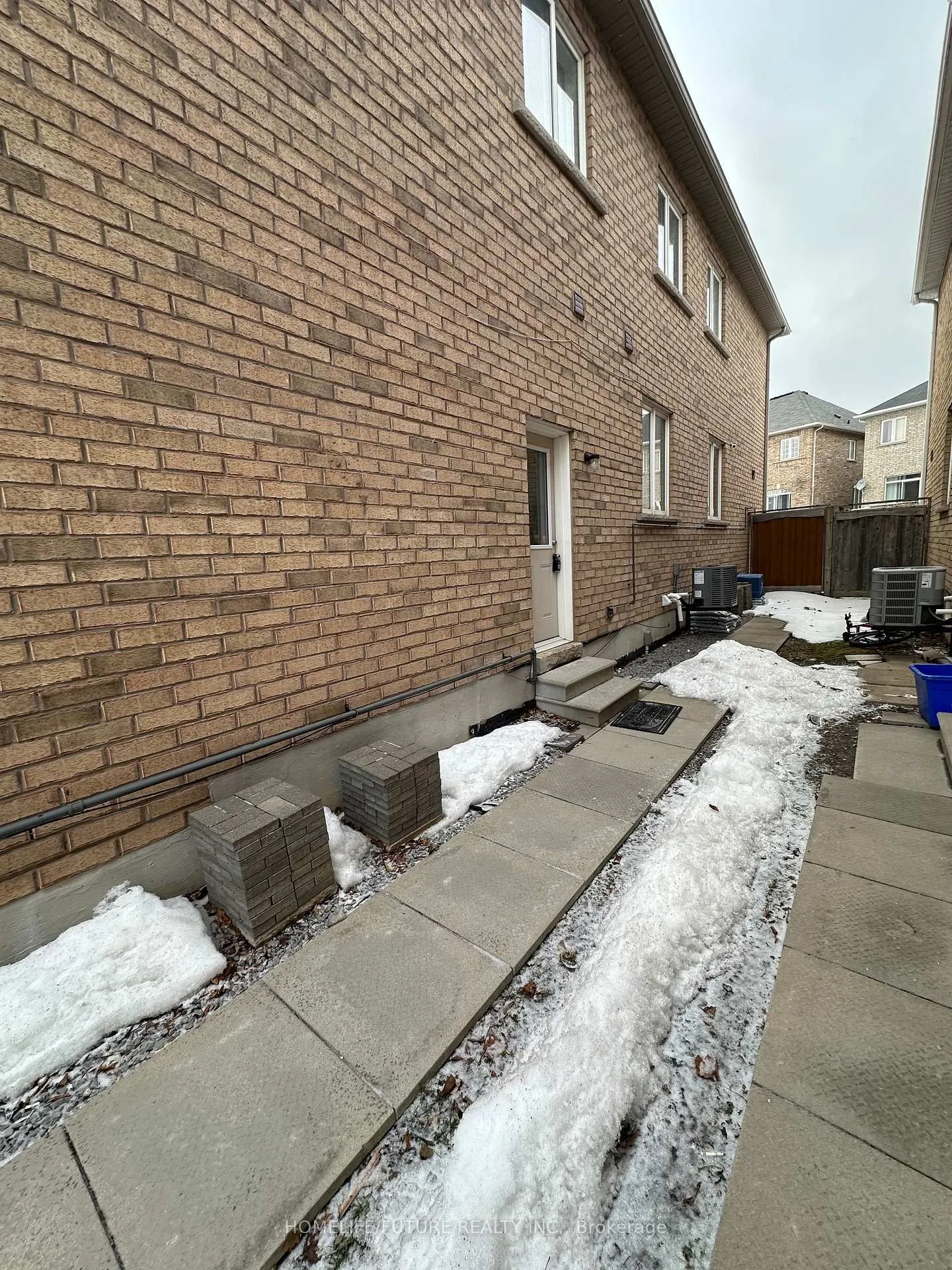 Photo 2 of 26 Voysey Way, Markham, Cedarwood — HOMEH