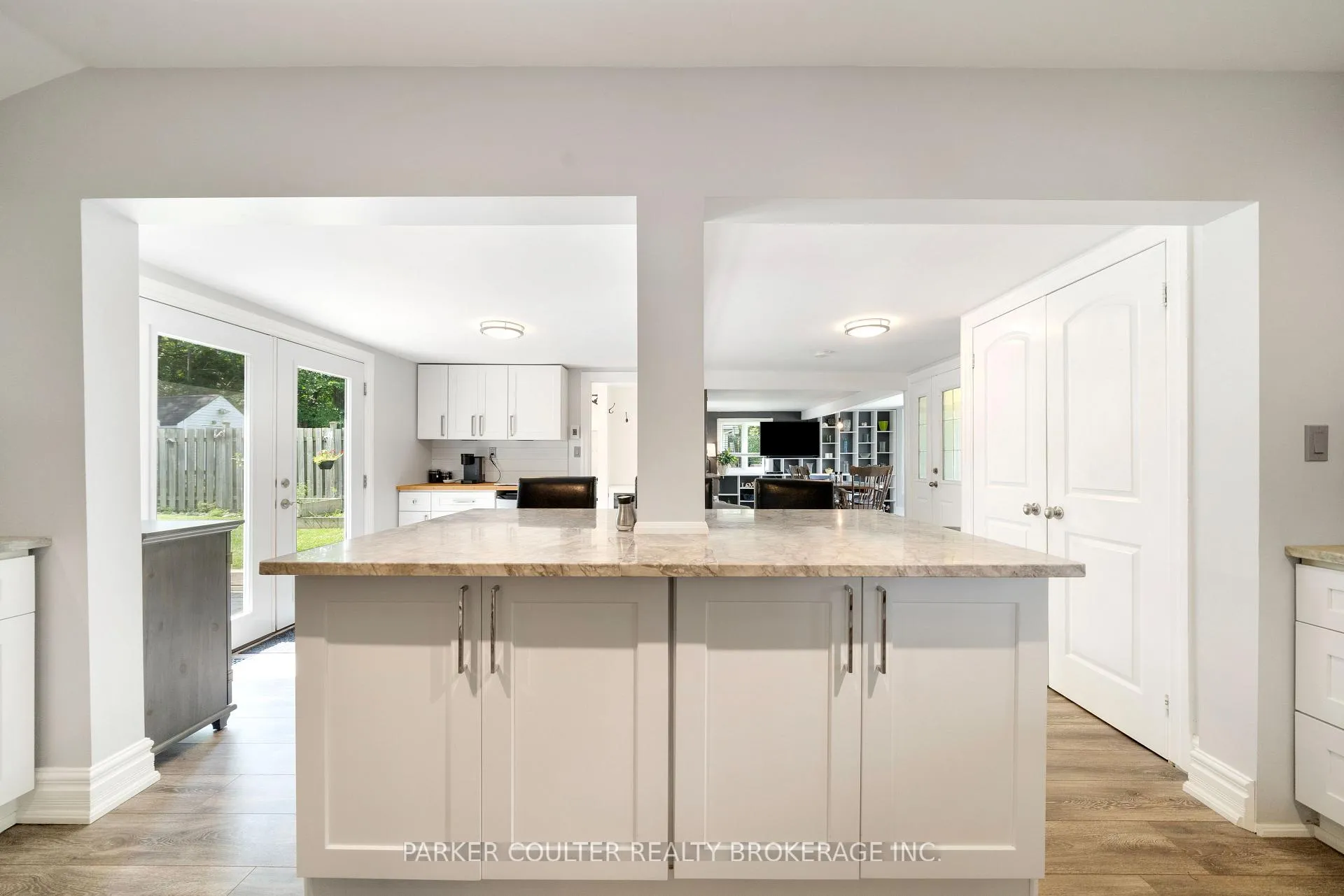 Photo 17 of 3 Earldom Boulevard, Tay, Port McNicoll — HOMEH