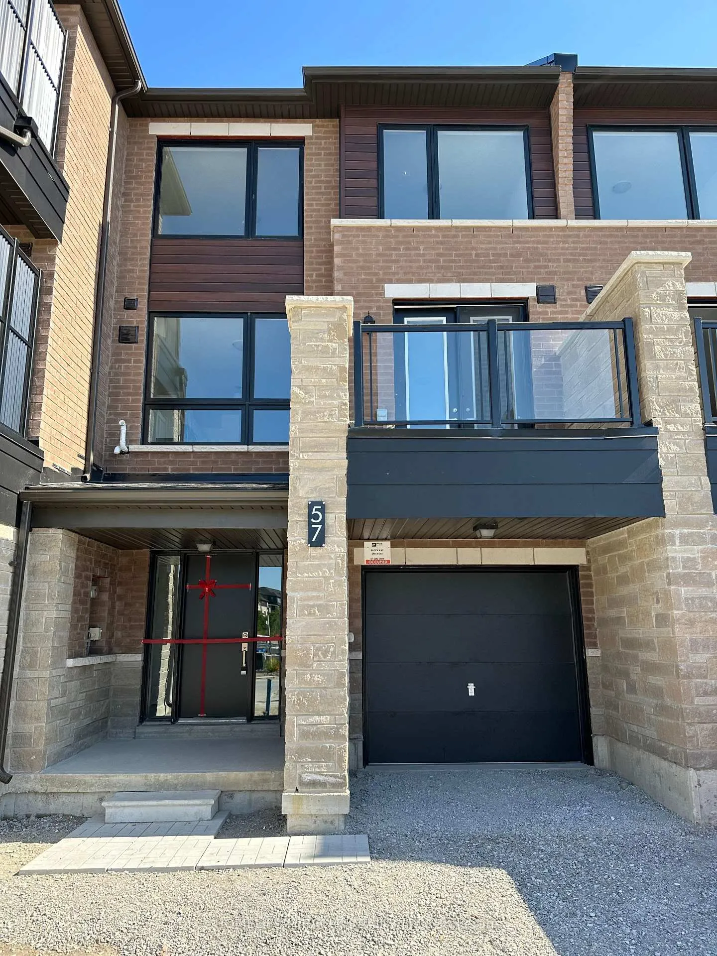 Photo 1 of 57 Spry Lane, Barrie, Innis-Shore — HOMEH