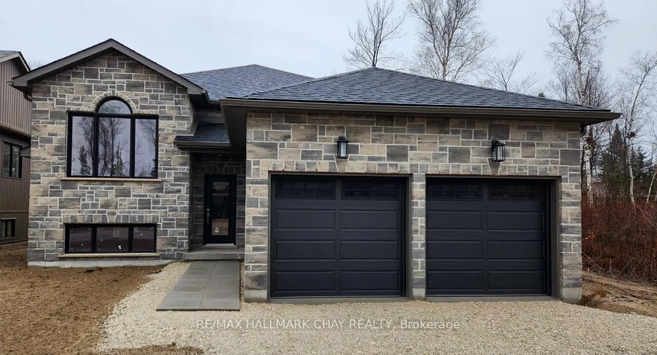 Front of 292 Robinson Road