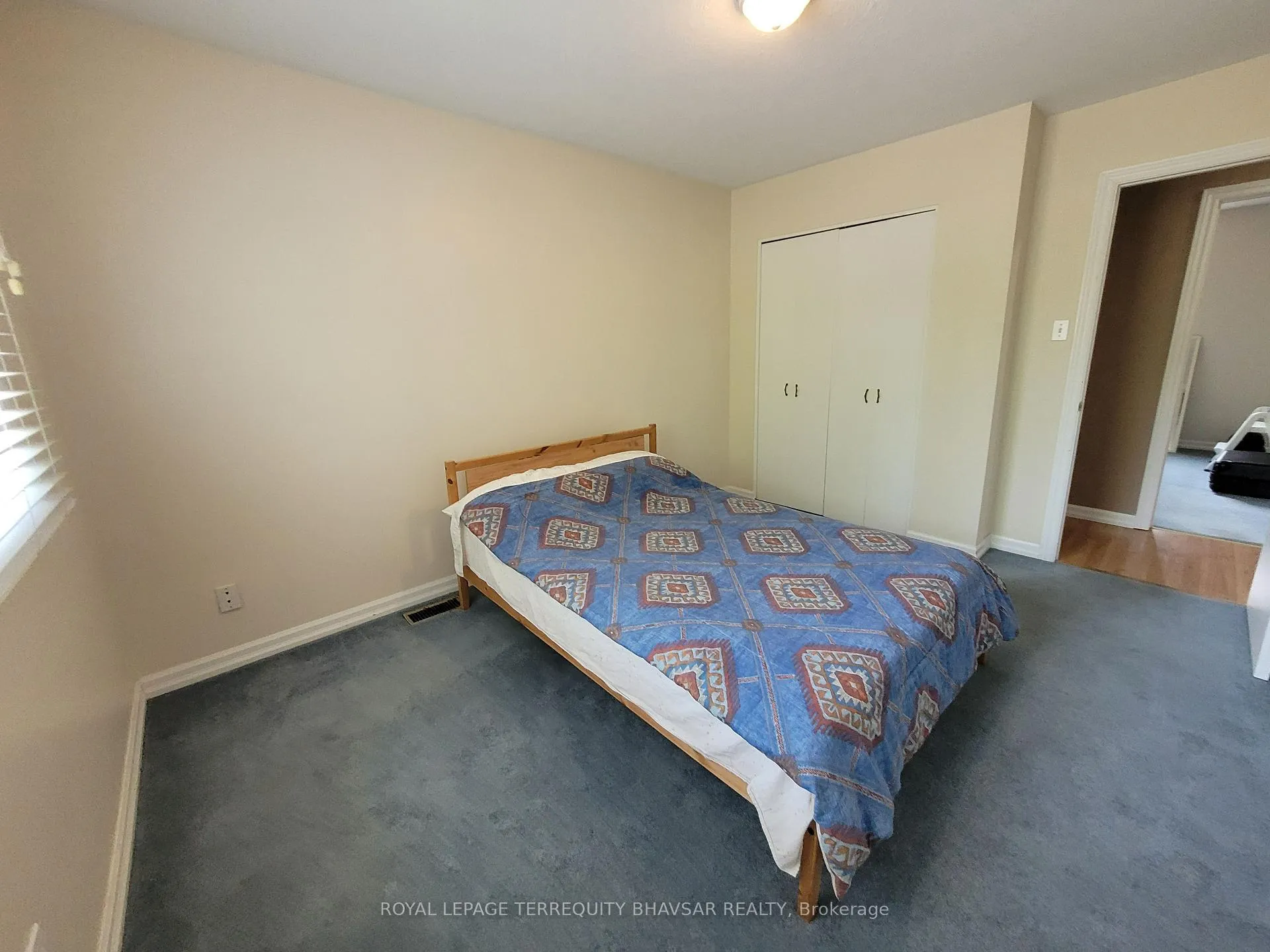 Photo 19 of 368 Lakeview Drive, Waterloo — HOMEH