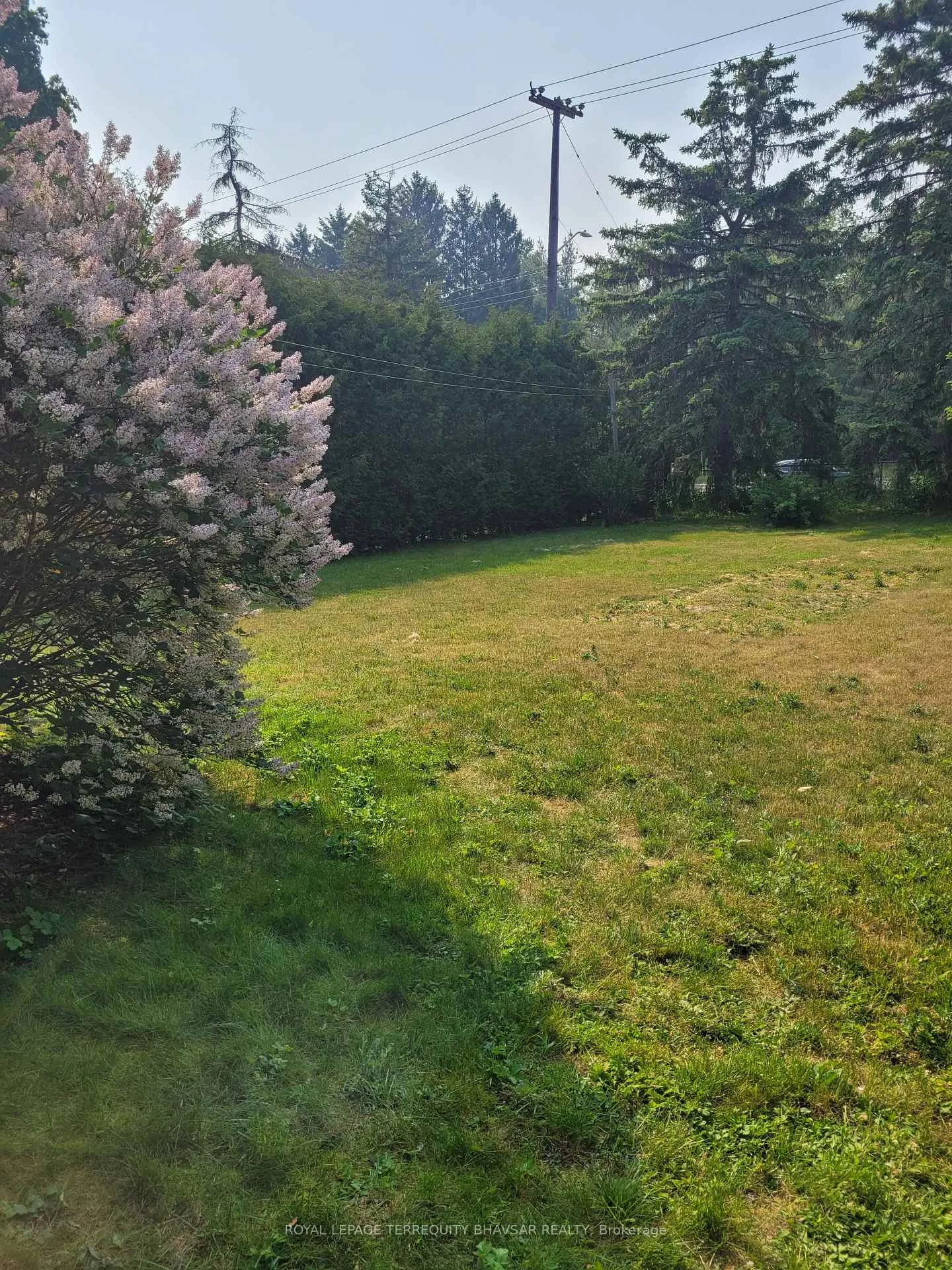 Photo 36 of 368 Lakeview Drive, Waterloo — HOMEH