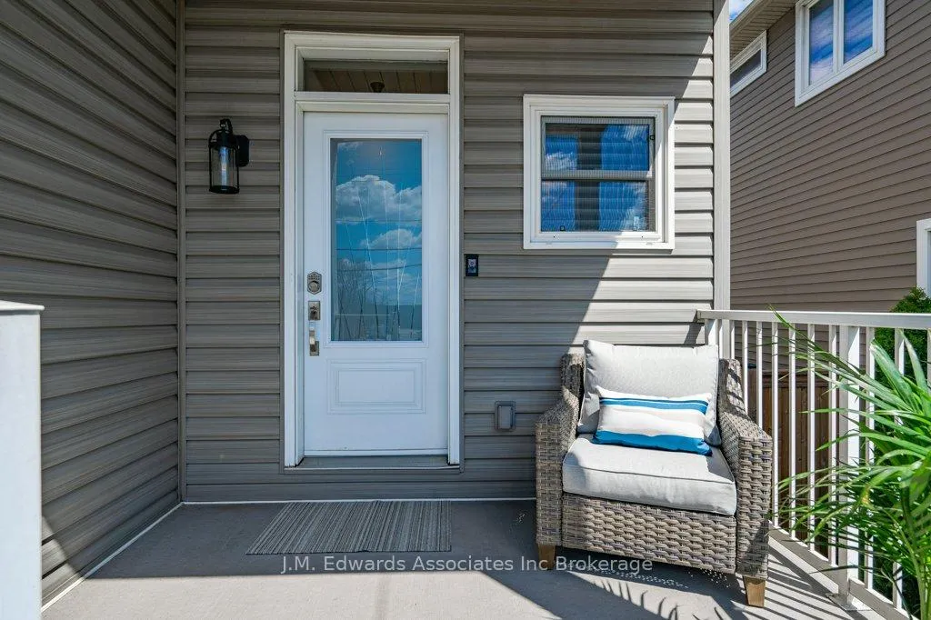 Photo 3 of 795 Beach Boulevard, Hamilton, Hamilton Beach — HOMEH