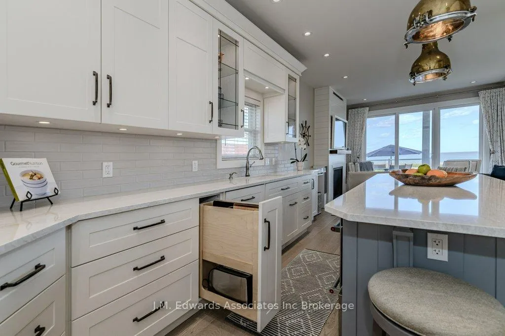 Photo 12 of 795 Beach Boulevard, Hamilton, Hamilton Beach — HOMEH