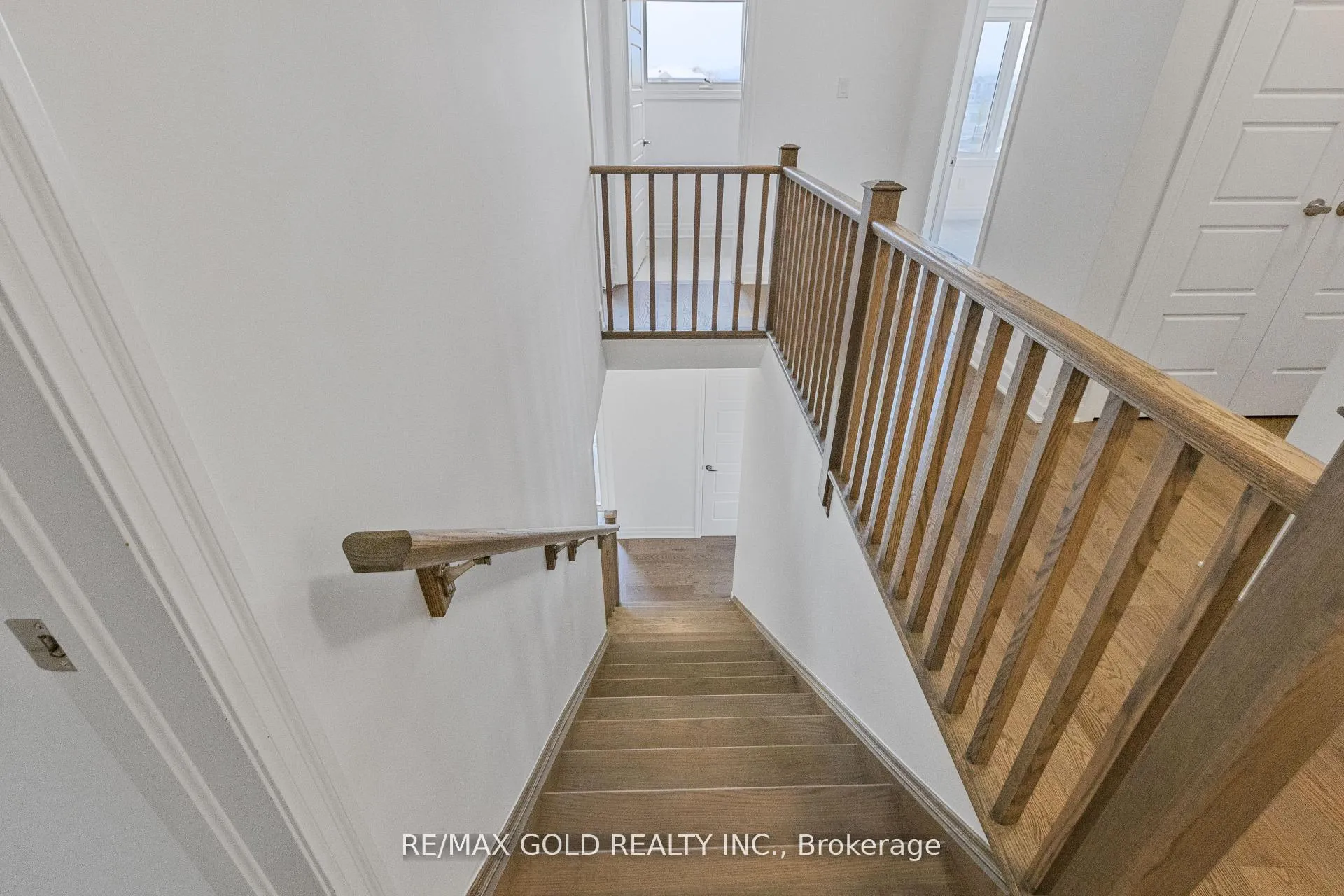 Photo 37 of 165 Forestwalk Street, Kitchener — HOMEH