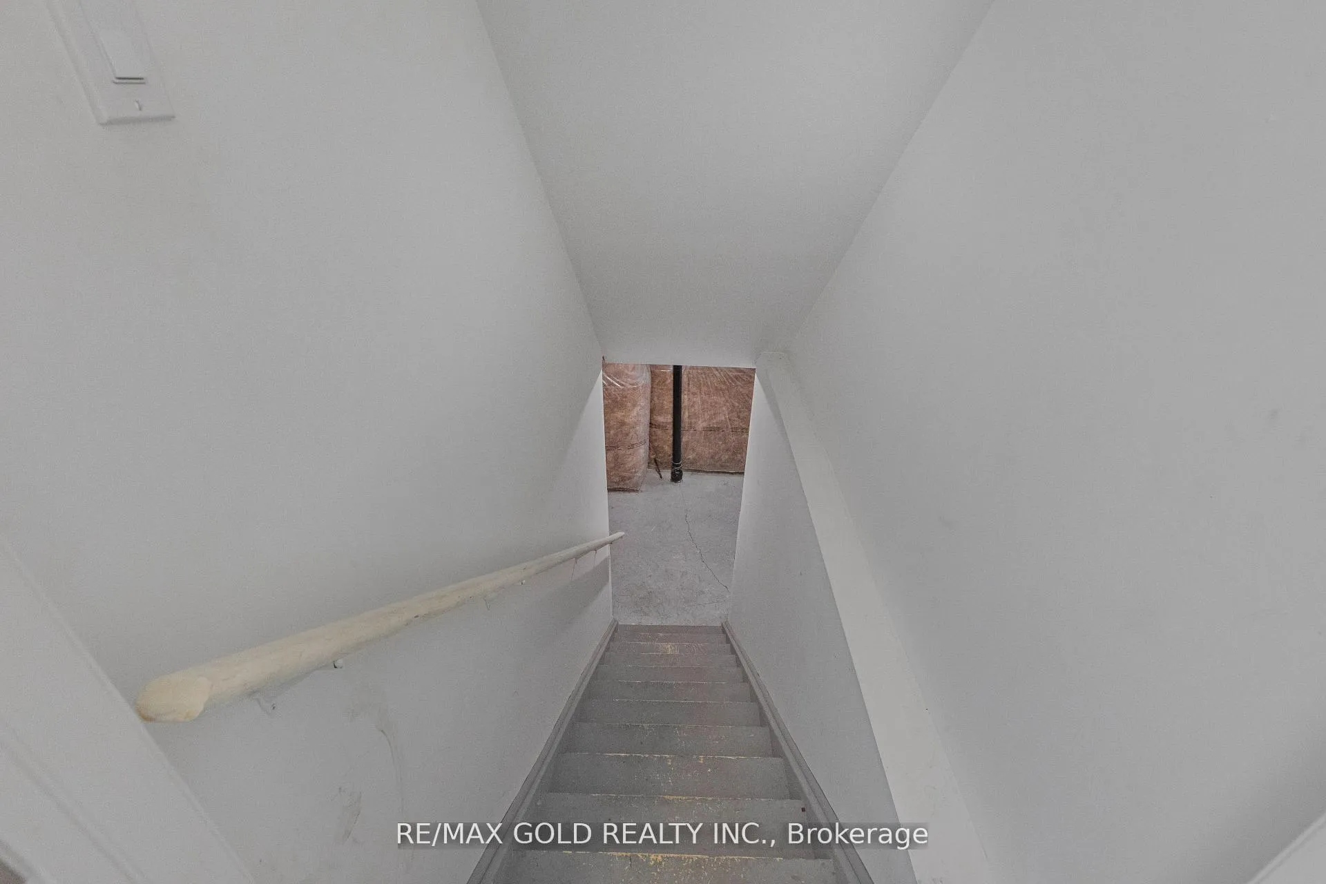 Photo 38 of 165 Forestwalk Street, Kitchener — HOMEH