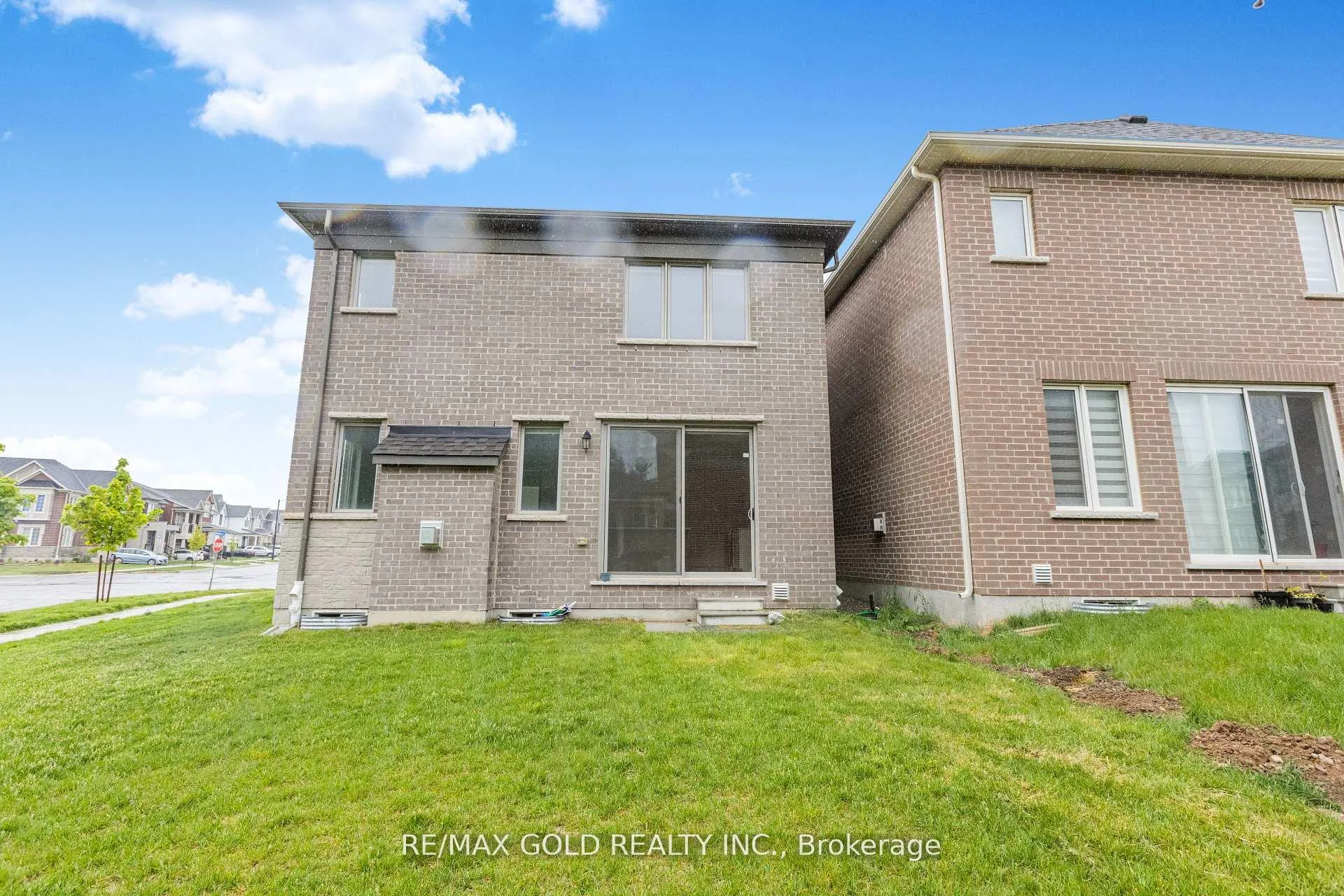 Photo 42 of 165 Forestwalk Street, Kitchener — HOMEH