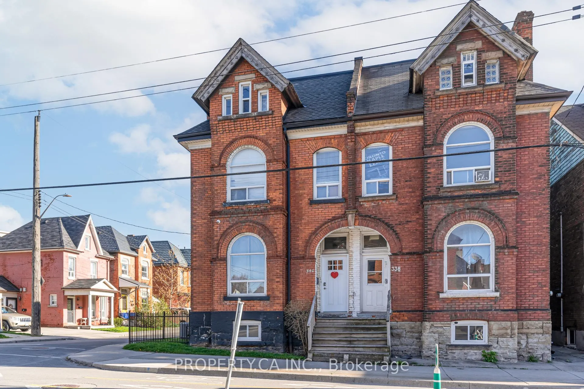 Photo 3 of Unit 1, 340 Cannon Street E, Hamilton, Landsdale — HOMEH