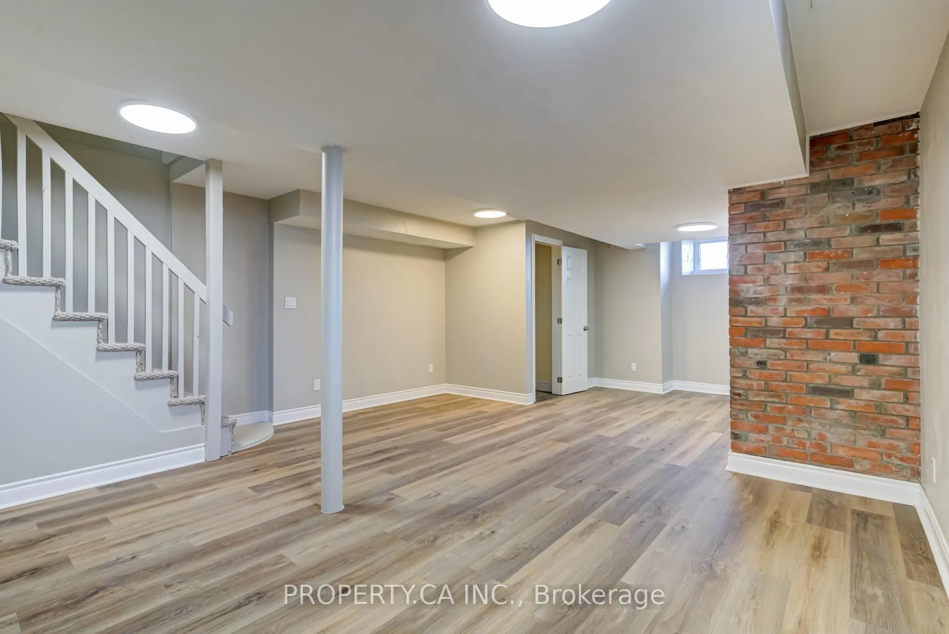 Photo 15 of Unit 1, 340 Cannon Street E, Hamilton, Landsdale — HOMEH