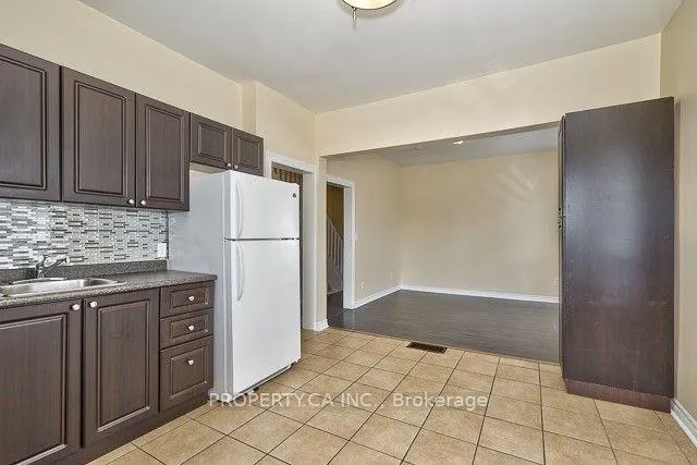Photo 38 of Unit 1, 340 Cannon Street E, Hamilton, Landsdale — HOMEH