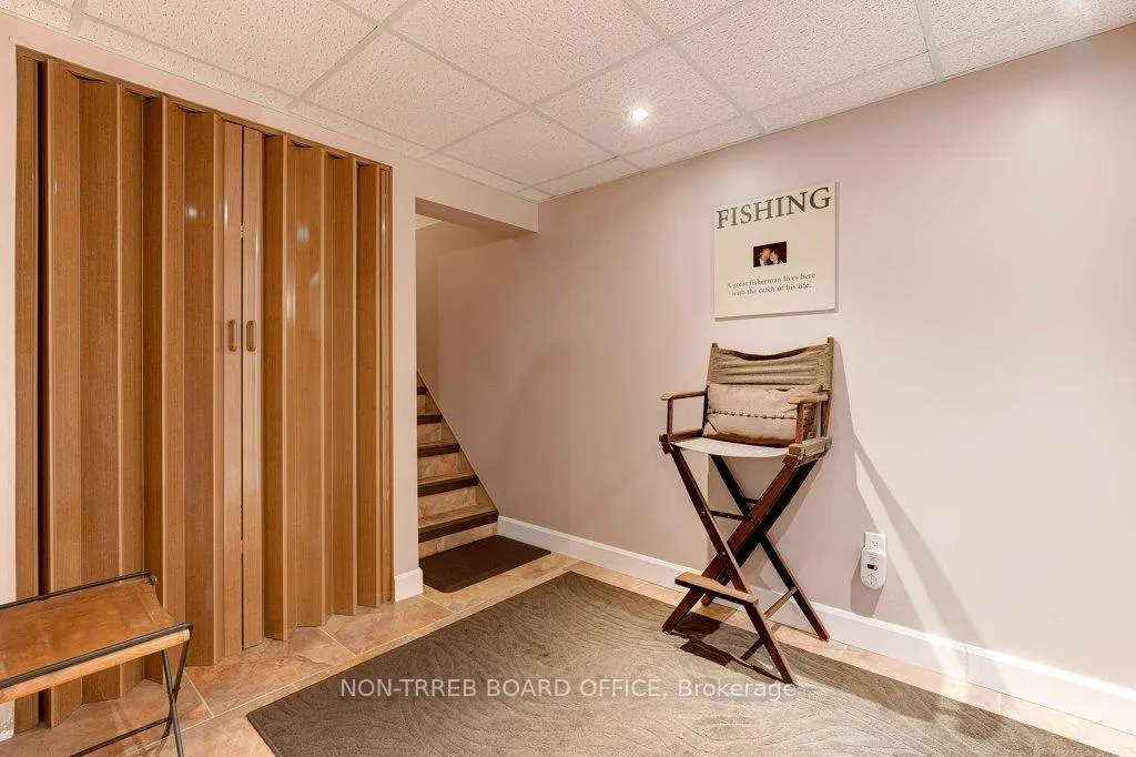 Photo 27 of 6399 Dickenson Road E, Hamilton, Rural Glanbrook — HOMEH