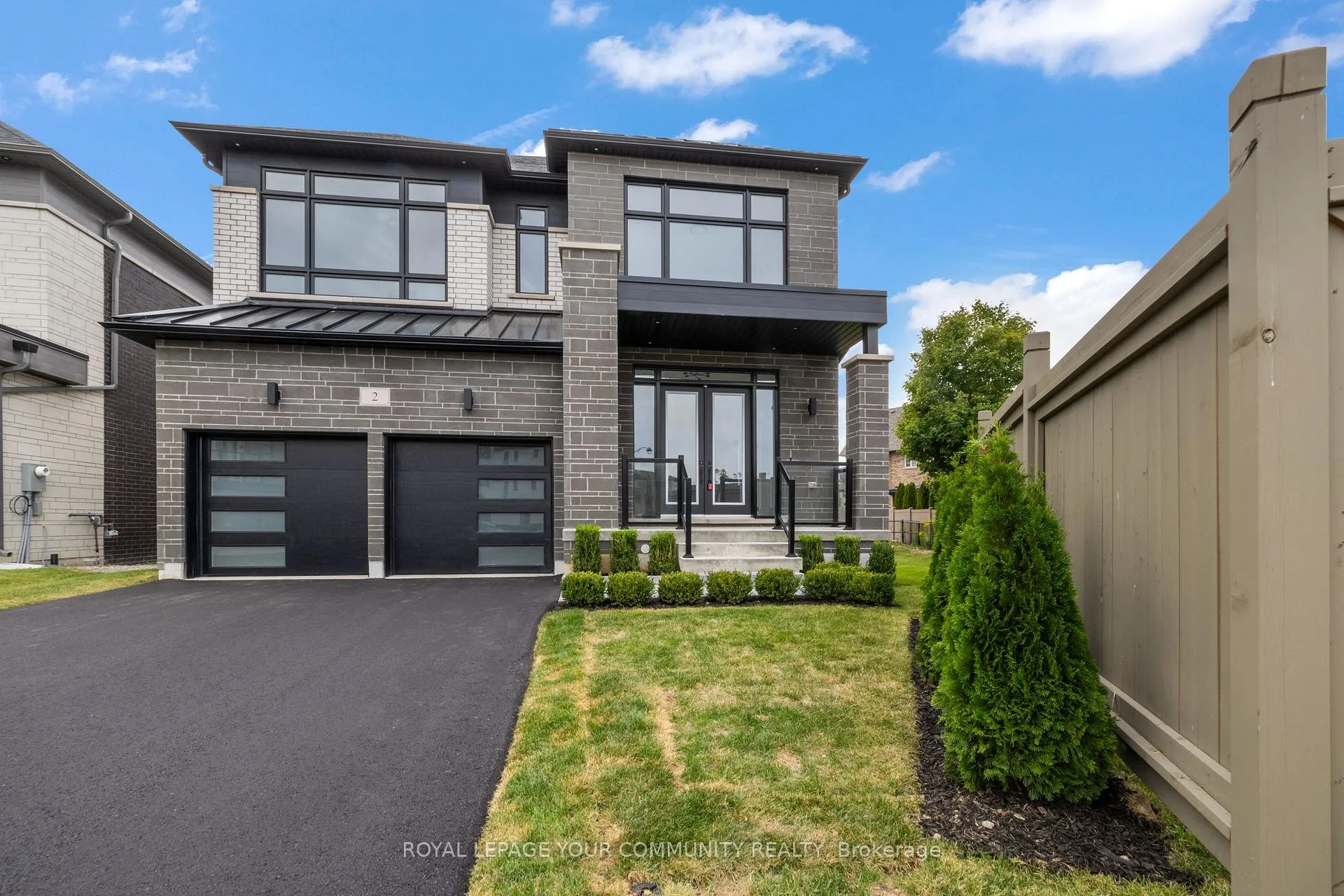 Photo 1 of 2 Bunn Court, Aurora, Bayview Northeast — HOMEH