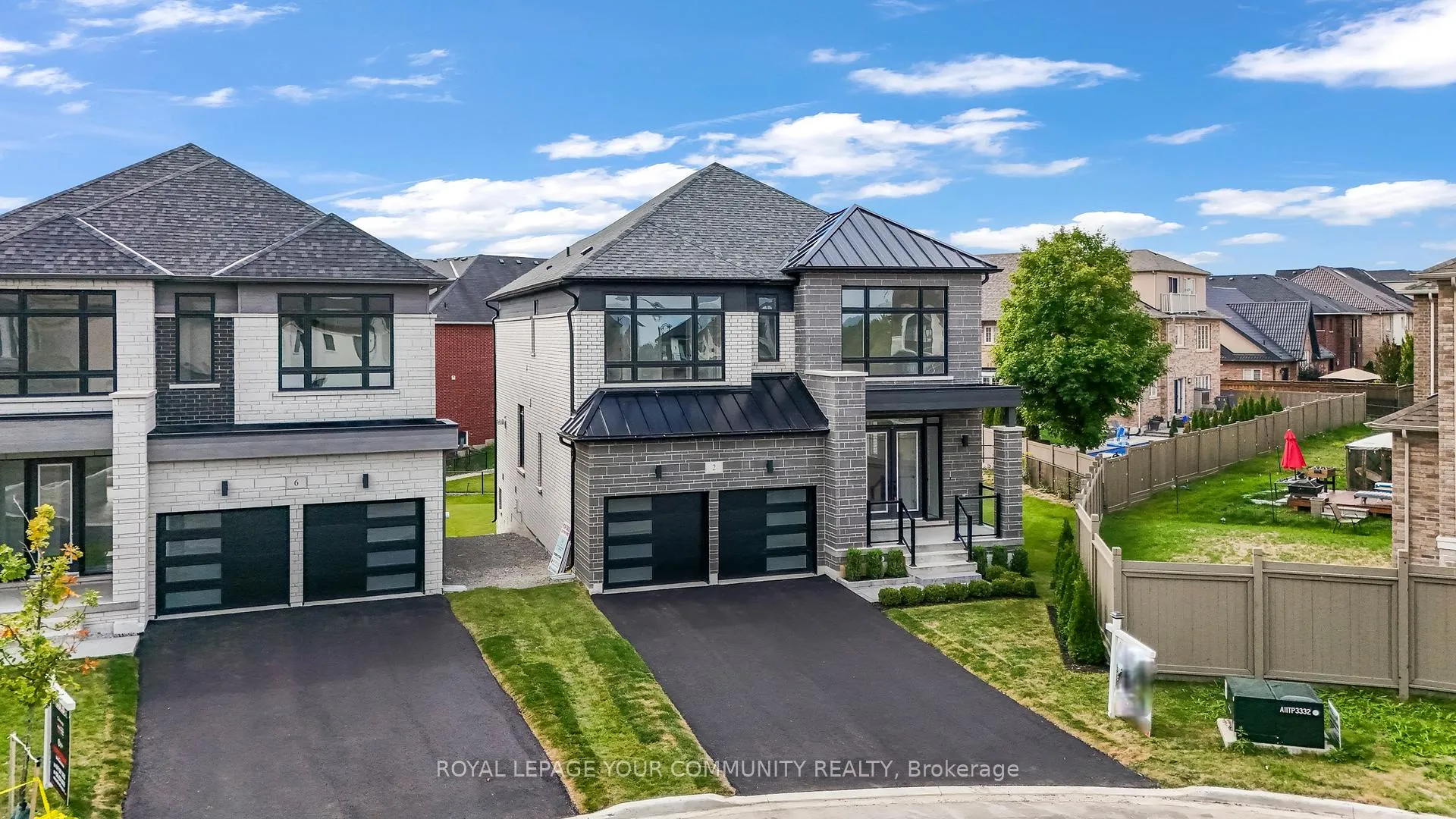 Photo 2 of 2 Bunn Court, Aurora, Bayview Northeast — HOMEH