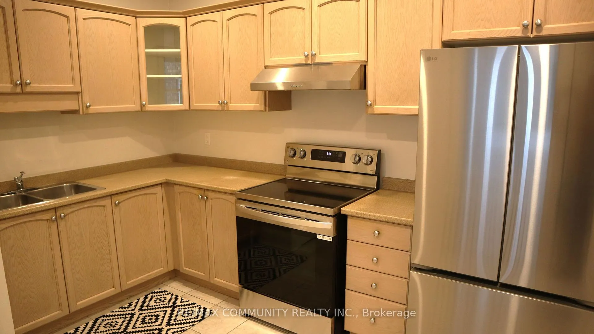 Photo 1 of Unit Main Fl, 731 Coxwell Avenue, Toronto, Danforth — HOMEH