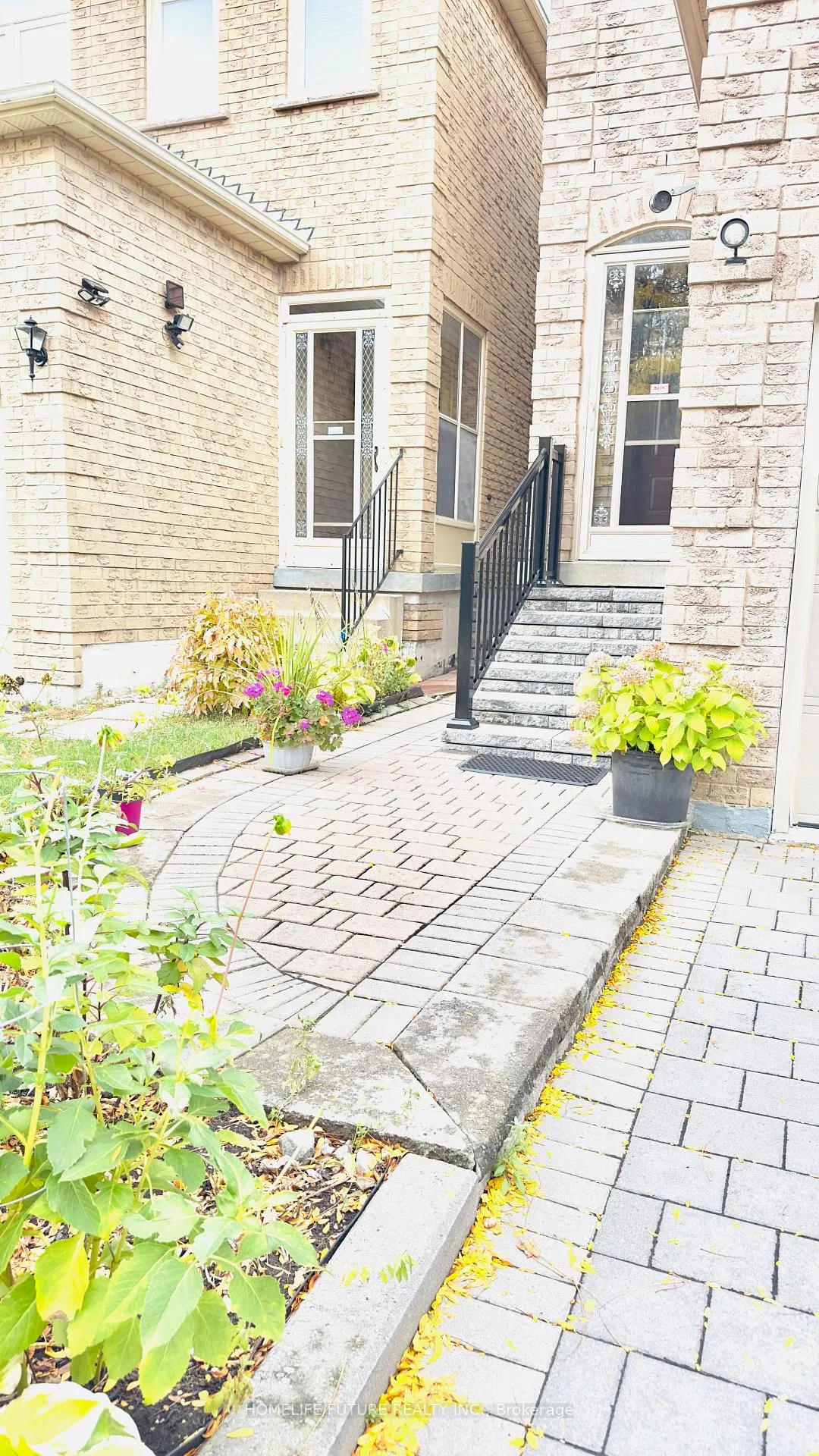 Photo 2 of Unit Bsmt, 79 Laird Drive, Markham, Middlefield — HOMEH