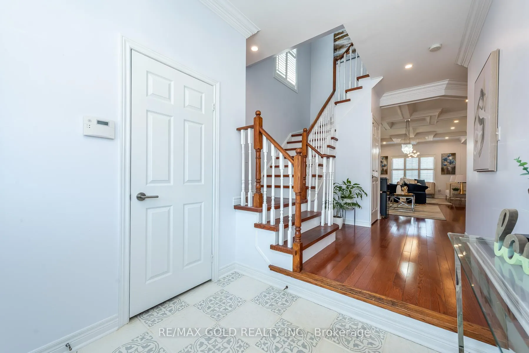 Photo 5 of 36 Tatra Crescent, Brampton, Bram West — HOMEH