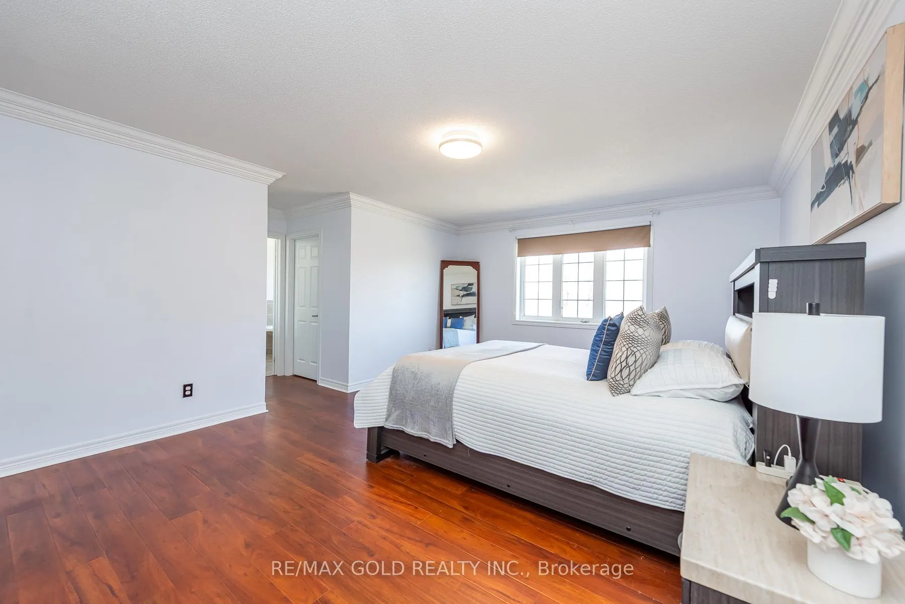 Photo 23 of 36 Tatra Crescent, Brampton, Bram West — HOMEH
