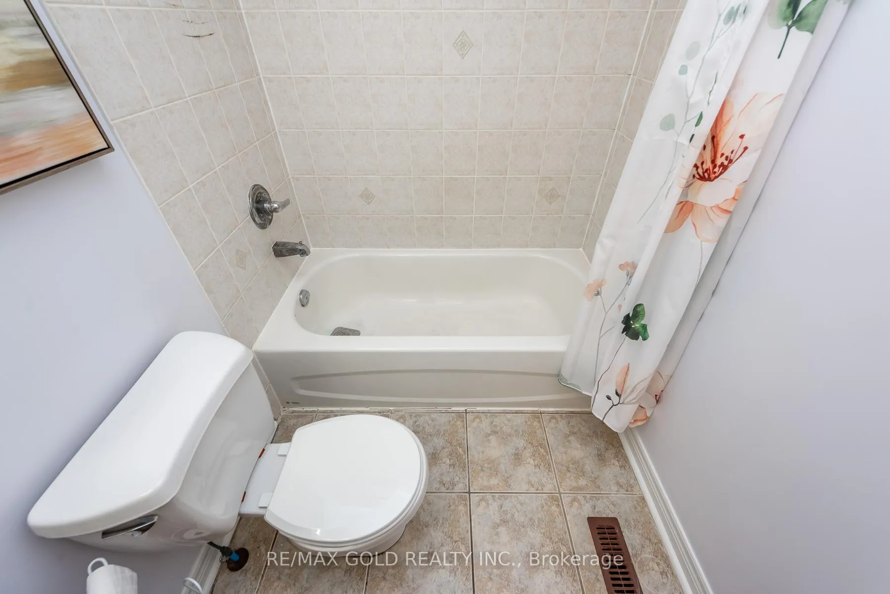 Photo 29 of 36 Tatra Crescent, Brampton, Bram West — HOMEH
