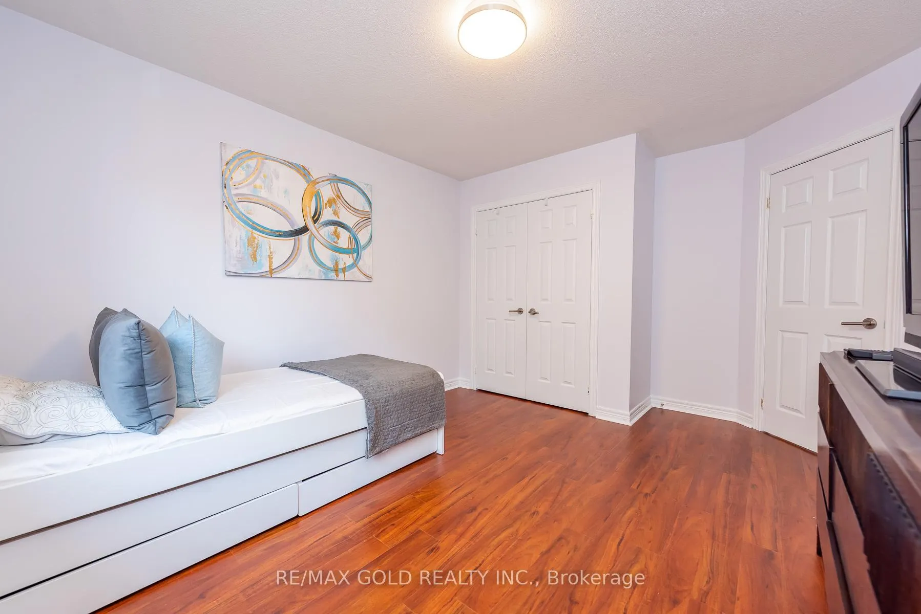 Photo 30 of 36 Tatra Crescent, Brampton, Bram West — HOMEH