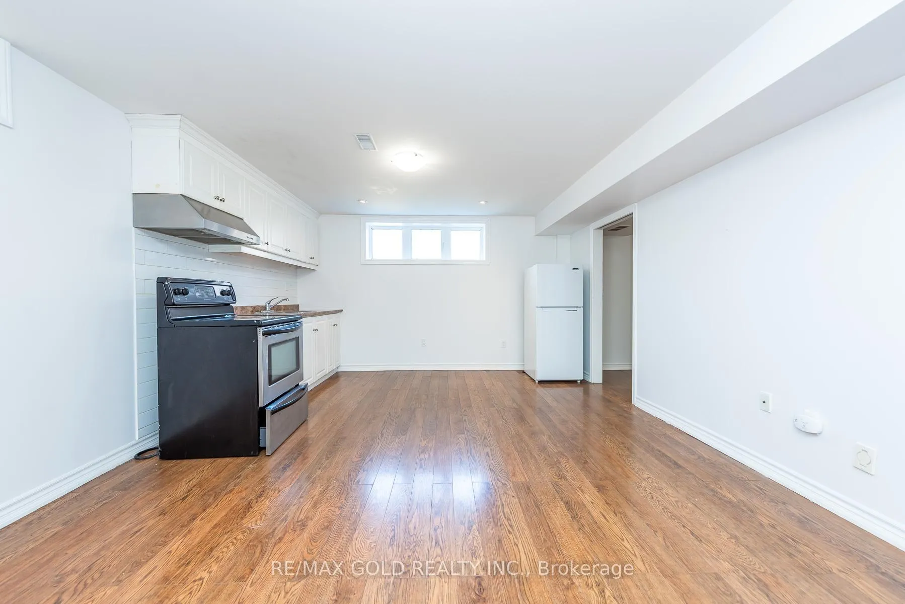 Photo 37 of 36 Tatra Crescent, Brampton, Bram West — HOMEH