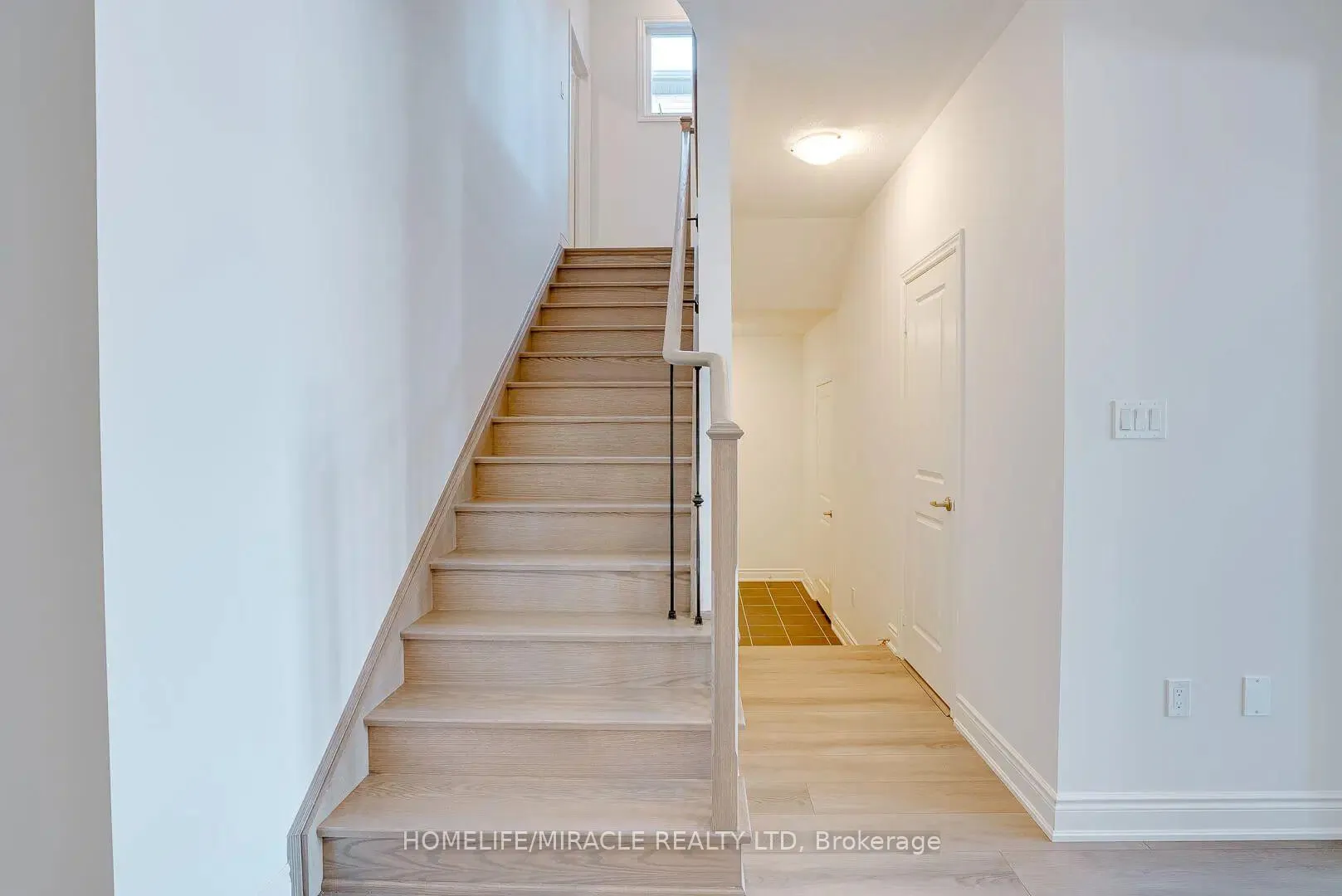 Photo 10 of 2172 Cayenne Street, Oshawa, Kedron — HOMEH
