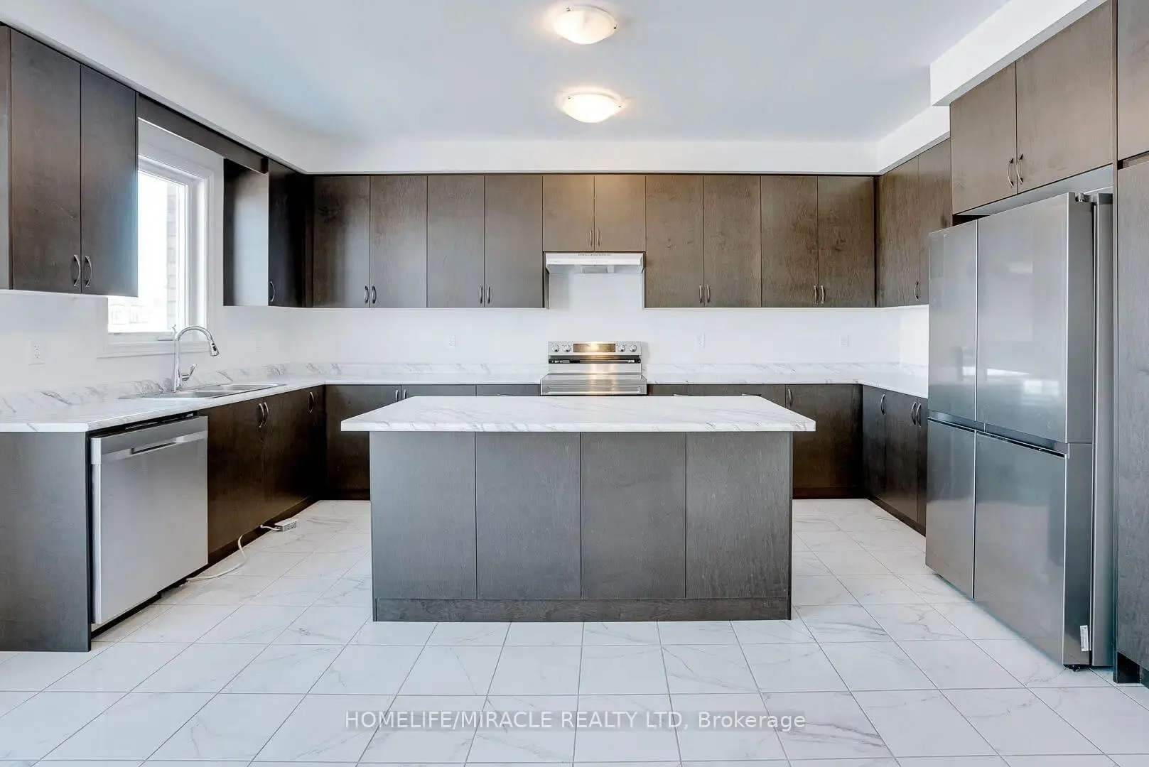 Photo 12 of 2172 Cayenne Street, Oshawa, Kedron — HOMEH