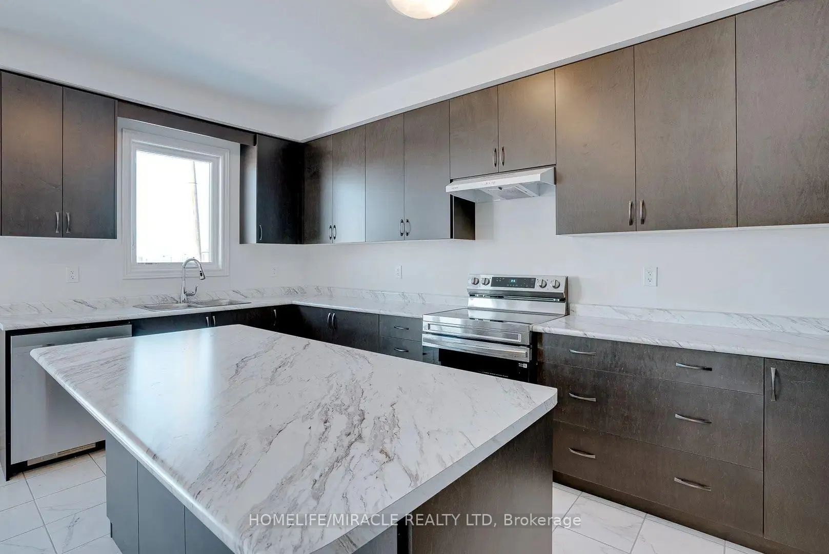 Photo 14 of 2172 Cayenne Street, Oshawa, Kedron — HOMEH