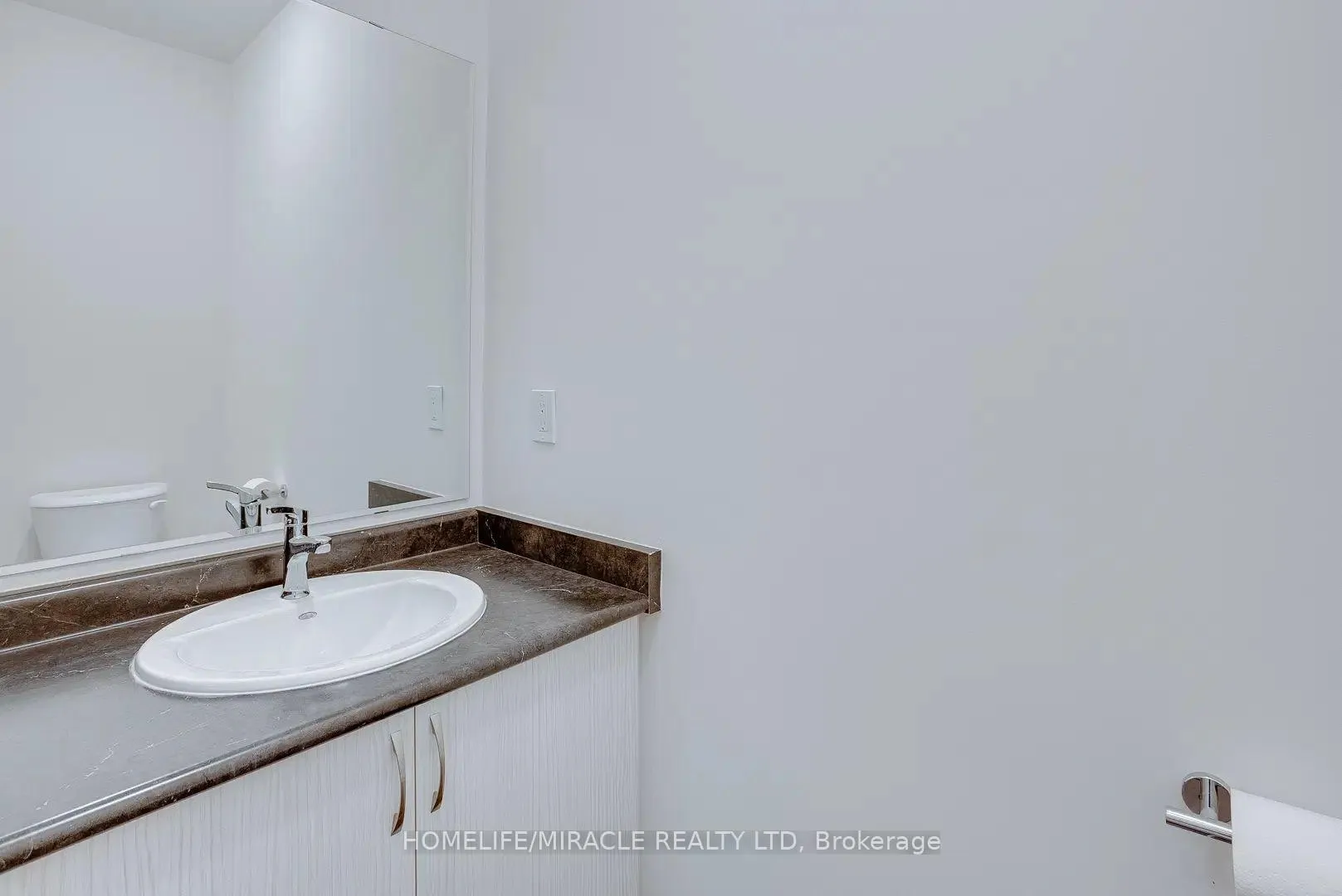 Photo 20 of 2172 Cayenne Street, Oshawa, Kedron — HOMEH