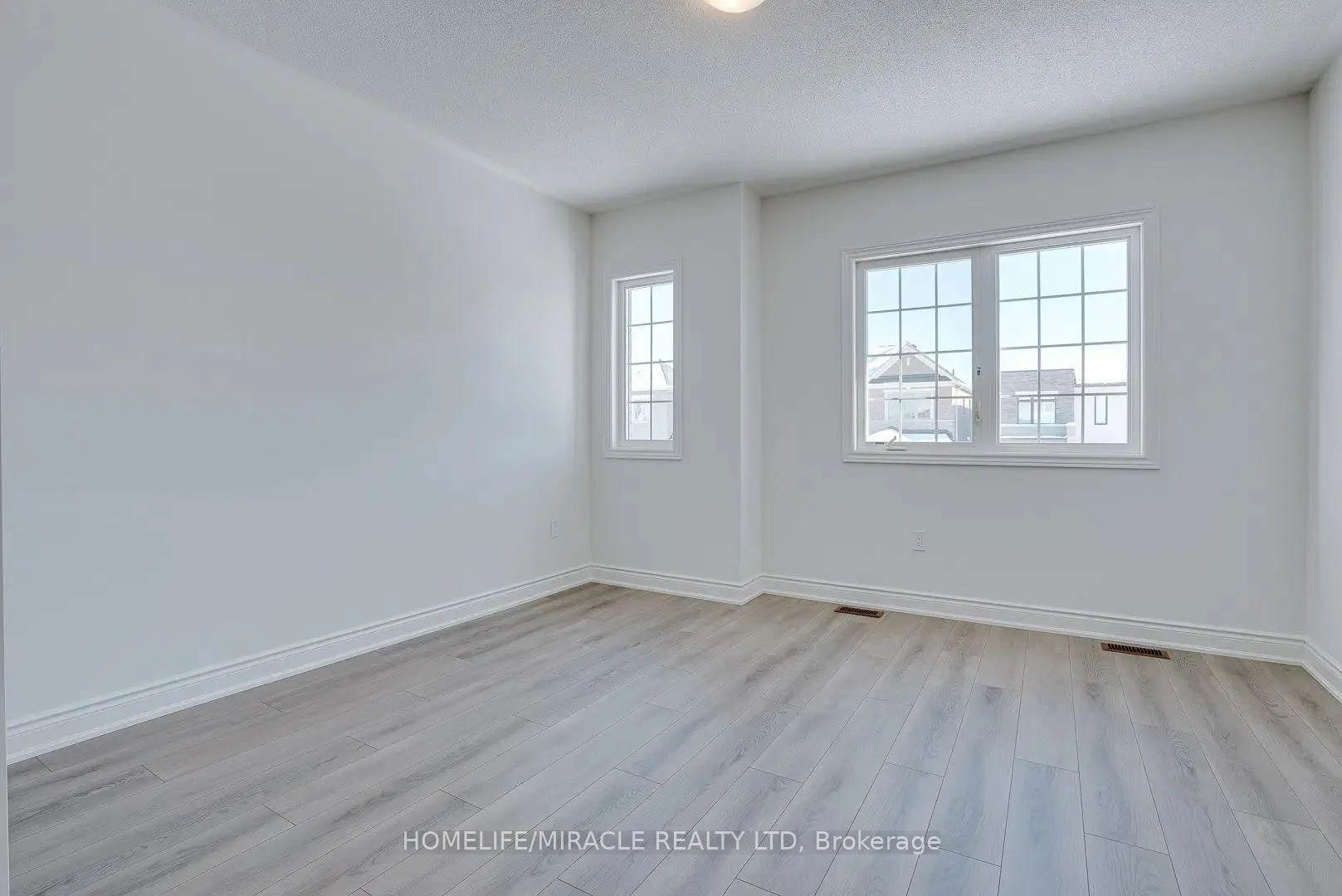 Photo 34 of 2172 Cayenne Street, Oshawa, Kedron — HOMEH