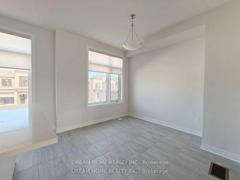 Photo 6 of 64 Johann Drive, Markham, Middlefield — HOMEH