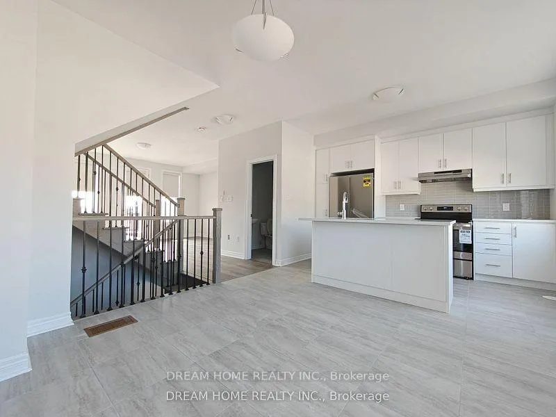 Photo 7 of 64 Johann Drive, Markham, Middlefield — HOMEH