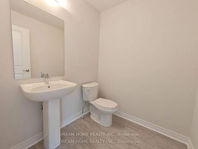 Photo 8 of 64 Johann Drive, Markham, Middlefield — HOMEH