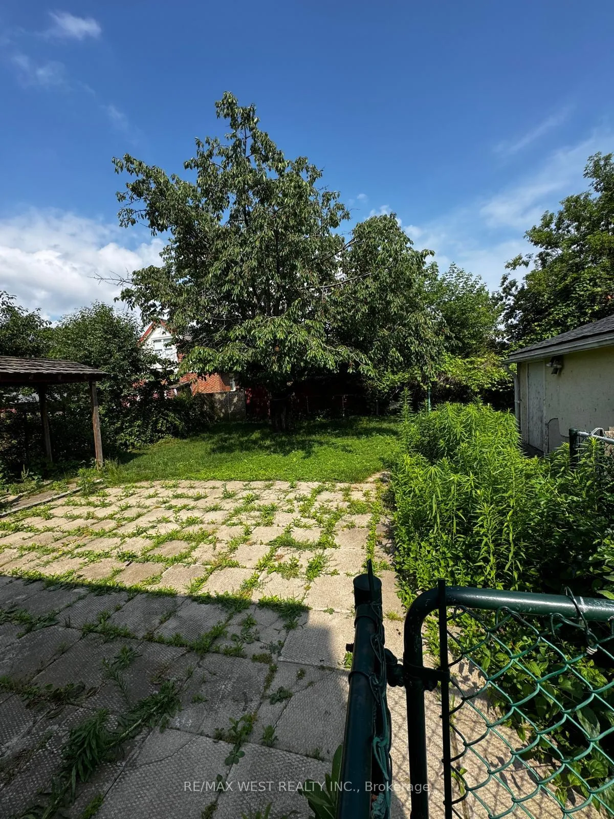 Photo 28 of 315 Ottawa Street S, Kitchener, Mill Courtland Woodside Park — HOMEH