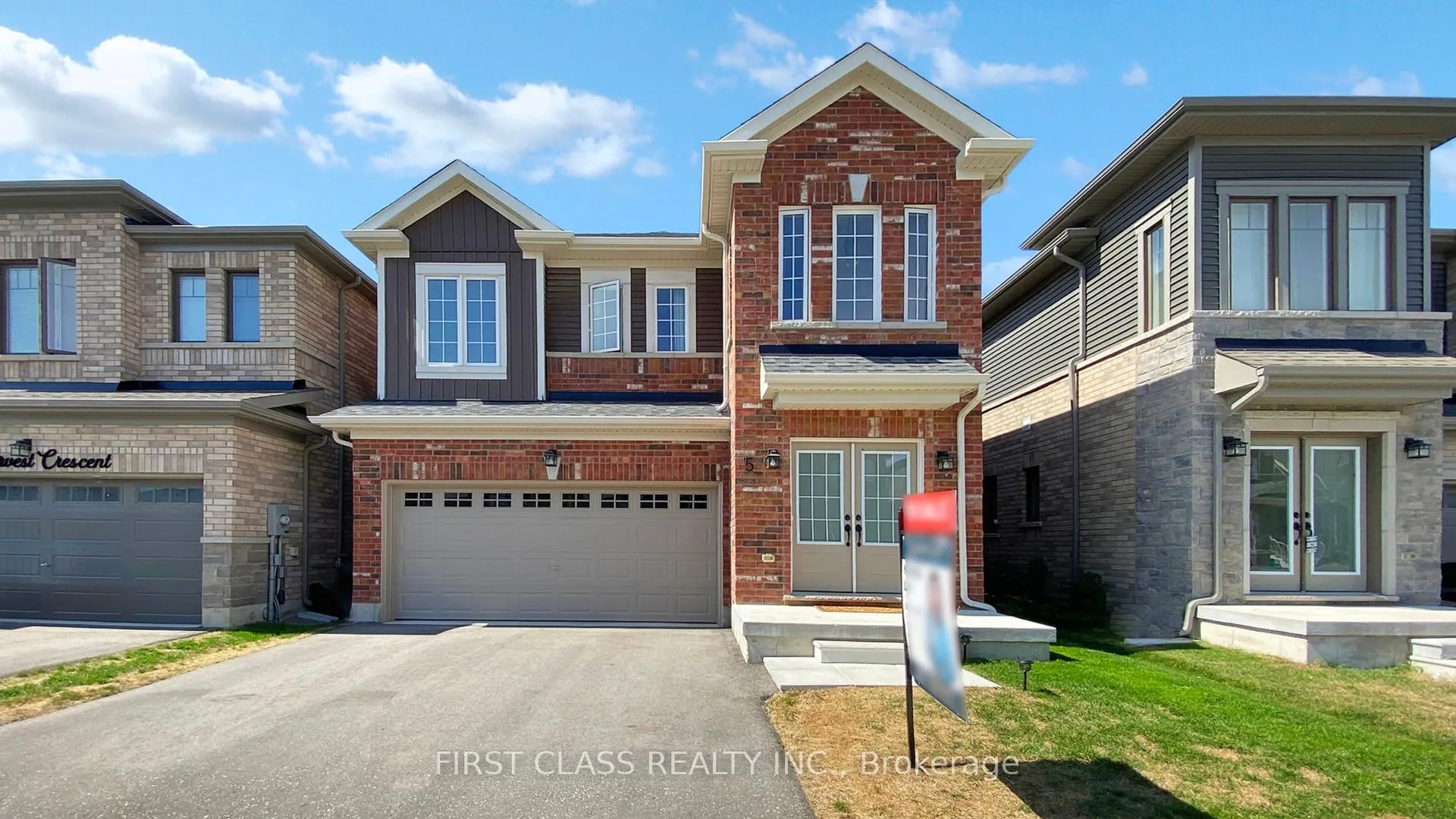 Photo 2 of 5 Harvest Crescent, Barrie, Rural Barrie Southeast — HOMEH