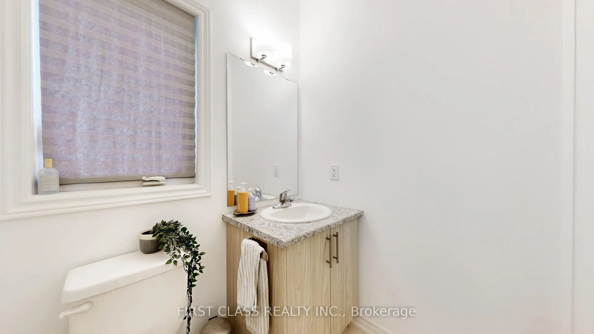 Photo 20 of 5 Harvest Crescent, Barrie, Rural Barrie Southeast — HOMEH
