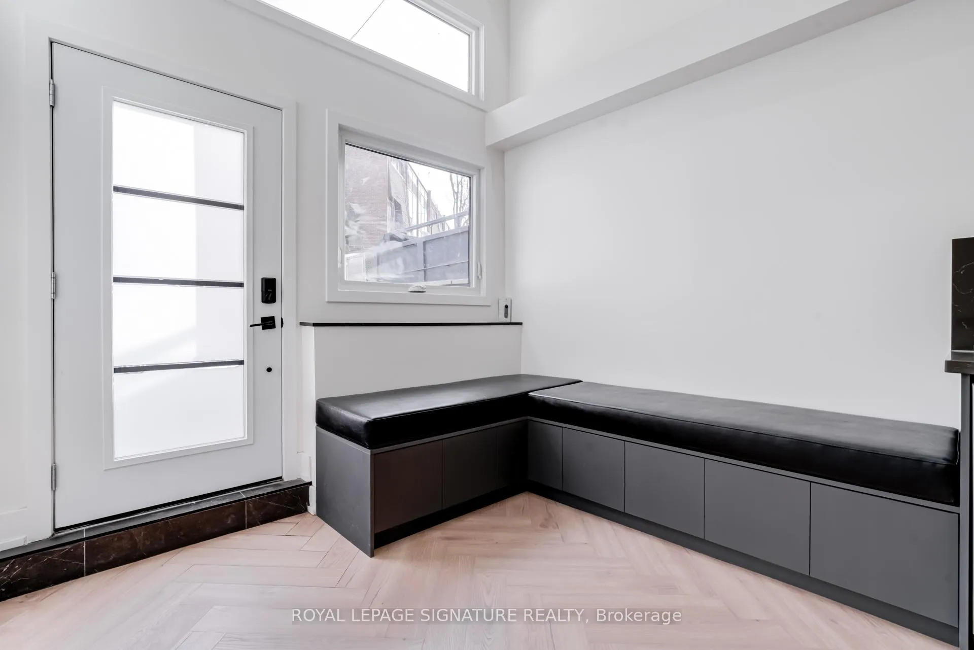 Photo 4 of Unit 3, 861 O'Connor Drive, Toronto, O'Connor-Parkview — HOMEH