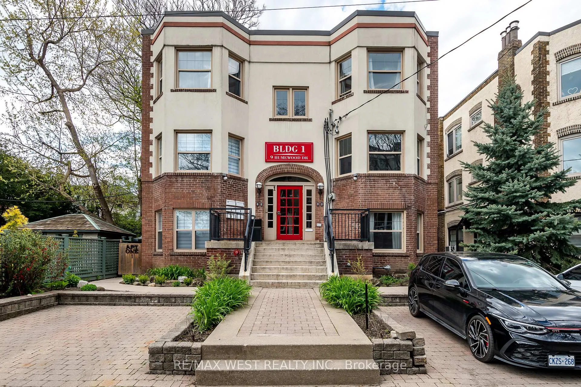 Front of Unit Bldg 1, 9 Humewood Drive